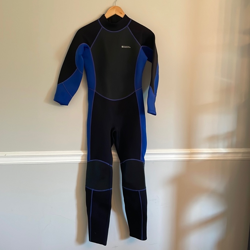 Wet suit youth size 13 yrs